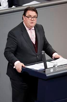 Ansgar Heveling in der 82. Sitzung des Deutschen Bundestages im Reichstagsgebäude. Berlin, 26.01.2023 *** Ansgar Heveling at the 82 session of the German Bundestag in the Reichstag building Berlin, 26 01 2023 Foto:xJ.xMWx xFuturexImage