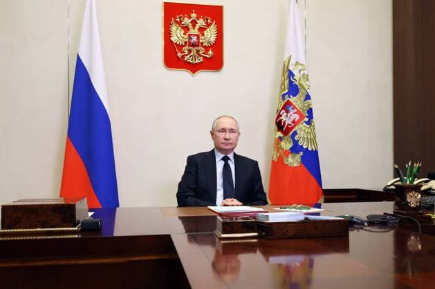 News Themen der Woche KW04 News Bilder des Tages RUSSIA, MOSCOW REGION - JANUARY 27, 2023: Russia s President Vladimir Putin holds a video conference meeting of the Russian Security Council at Novo-Ogaryovo residence. Mikhail Klimentyev Russian Presidential Press and Information Office TASS  57053508