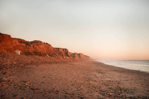 Landscape of California Steep Cliffs along the Coast by Ocean San Clemente, California, United States R_AKAO230119-1111049-01