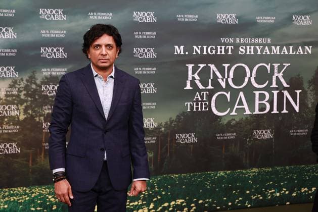 Bilder des Jahres 2023, Entertainment 01 Januar Entertainment Themen der Woche KW04 M. Night Shyamalan, der amerikanische Regisseur bei der Knock at the Cabin Film Premiere am 27.01.2023 in Muenchen Knock at the Cabin Filmpremiere in München *** M Night Shyamalan, the American director at the Knock at the Cabin movie premiere in Munich on 27 01 2023 Knock at the Cabin movie premiere in Munich 