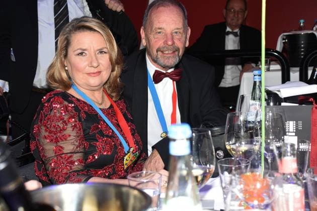 Angela Wiedl Saengerin Uwe Erhardt Saenger Musiker Muenchen 28.01.2023 Deutsches Theater Narrhalla Soiree Verleihung des Karl Valentinsorden Muenchen