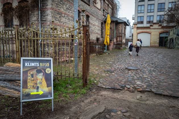 Berlin Prenzlauer Berg; Gustav Klimt: Klimts Kuss - eine immersive Geschichte; Musikbrauerei - 29.01.2023 Berlin