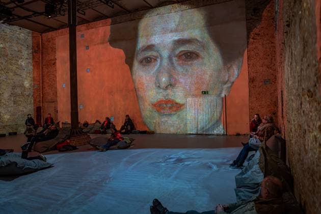 Berlin Prenzlauer Berg; Gustav Klimt: Klimts Kuss - eine immersive Geschichte; Musikbrauerei - 29.01.2023. NUR REDAKTIONELLE NUTZUNG Berlin