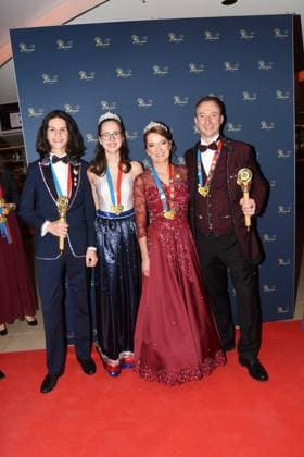 Jugend Prinzenpaar Levi I.Paula I. Narrhalla Prinzenpaar Ulrike I. Steve I, Muenchen 28.01.2023 Deutsches Theater Narrhalla Soiree Verleihung des Karl Valentinsorden Muenchen
