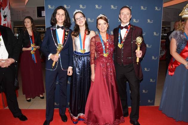 Jugend Prinzenpaar Levi I.Paula I. Narrhalla Prinzenpaar Ulrike I. Steve I, Muenchen 28.01.2023 Deutsches Theater Narrhalla Soiree Verleihung des Karl Valentinsorden Muenchen
