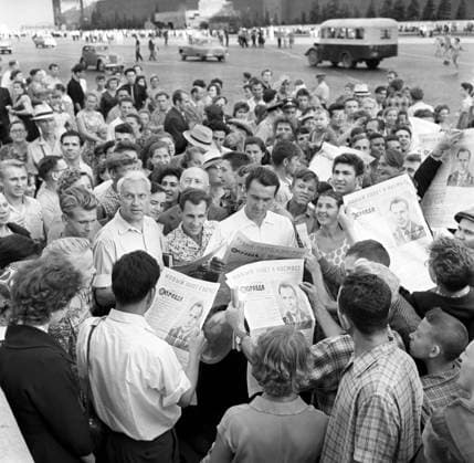 Moscow, USSR. August 8, 1961. Local people read a report about the launch of the Vostok-2 spaceship with Soviet cosmonaut Gherman Titov on board. Alexei Stuzhin, Valentin Kunov TASS  4568470