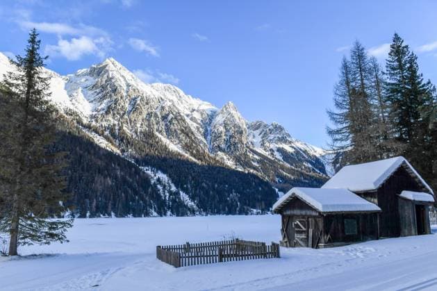 Winter - Winterimpressionen vom Antholzer See am 22.01.2023, Italien, Südtirol Antholz-Anterselva Antholzer See Südtirol Italien *** Winter winter impressions from Lake Antholz on 22 01 2023, Italy, South Tyrol Antholz Anterselva Lake Antholz South Tyrol Italy