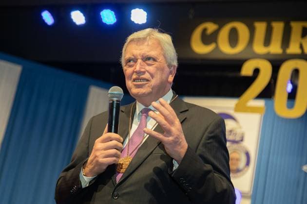 Verleihung des Courageordens an Volker Bouffier 29.01.2023 Bürstadt Verleihung des Courageordens an Volker Bouffier