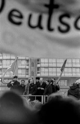 SPD-Ost DDR, Berlin, 14.01.1990, 1. Kundgebung der neugegründeten SPD-Ost auf dem Alexanderplatz: Walter Momper, Thomas Krüger, Ibrahim Böhme (am Mikro), Â *** SPD East GDR, Berlin, 14 01 1990, 1 rally of the newly founded SPD East on Alexanderplatz Walter Momper, Thomas Krüger, Ibrahim Böhme at the microphone , Â