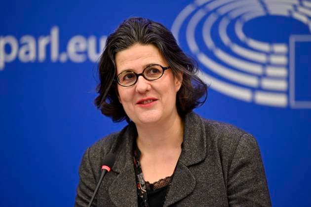 Politikerin Gwendoline Delbos-Corfield beim Pressebriefing der Fraktion Grüne EFA im Europäischen Parlament. Straßburg, 17.01.2023 Grand Est Frankreich *** Politician Gwendoline Delbos Corfield at the press briefing of the Green EFA Group in the European Parliament Strasbourg, 17 01 2023 Grand Est France Copyright: xDwixAnoraganingrumx