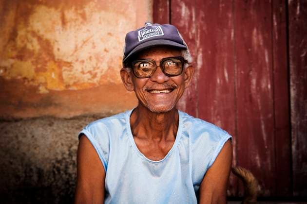 Smiling Cuban man Happily smiling Cuban man pictured in Cuba. N A Cuba  Copyright: xGonzalesxPhoto CarstenxFjelleradx