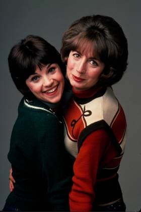 June 17, 2011 - K10493JBP.PENNY MARSHALL AND CINDY WILLIAMS. LAVERNE & SHIRLEY - ZUMAg49_ 20110617_zaf_g49_005 Copyright: xGlobexPhotosx