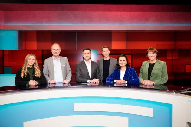 News Themen der Woche KW05 News Bilder des Tages Aimee van Baalen, Sven Plöger, Konstantin Kuhle, Louis Klamroth, Gitta Connemann und Hildegard Müller in der ARD-Talkshow hart aber fair im Studio Adlershof. Berlin, 30.01.2023 *** Aimee van Baalen, Sven Plöger, Konstantin Kuhle, Louis Klamroth, Gitta Connemann and Hildegard Müller in the ARD talk show hart aber fair in the studio Adlershof Berlin, 30 01 2023 Foto:xT.xBartillax xFuturexImage