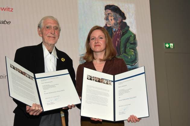 Karl Stankiewitz. Journalist Preistraeger Aykant Deniz Journalistin Preistraegerin Muenchen 31.01.2023 Literaturhaus Verleihung der Ernst-Hoferichter-Preise 2023 Muenchen