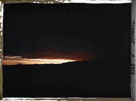 RECORD DATE NOT STATED Between Kiakhta and Ourga, TransbaÃ¯kalie, Mongolia sunset , 1913 - Mongolia - StÃ phane Passet - (July 6-25) (French - ï»¿Entre Kiakhta et Ourga , TransbaÃ¯kalie , Mongolie Coucher de soleil). Landscape, sunset, Nature , Environment, Sunset Copyright: xpiemagsx AKahnlpie020223-1561 !ACHTUNG AUFNAHMEDATUM GESCHÄTZT!