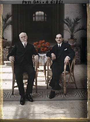 RECORD DATE NOT STATED The Hague, Netherlands MM. Venizelos and Politis , 1929 - Netherlands - StÃ phane Passet - (August 17-31) (French - ï»¿La Haye , Pays-Bas MM. Venizelos et Politis). Political figure, portrait, diplomacy, peace, repairs, man, Personality, human beings, international relations, First World War, Hollande, Haye, mm. VENIZELOS & POLITIS Copyright: xpiemagsx AKahnlpie020223-17688 !ACHTUNG AUFNAHMEDATUM GESCHÄTZT!