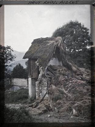 RECORD DATE NOT STATED Goldbach, Haut-Rhin, Alsace, France firm ruined , 1917 - Alsace - Paul Castelnau (photographic section of the armies) - (June) (French - ï»¿Goldbach , Haut-Rhin , Alsace , France Ferme ruinÃ e). Farm, ruins, front, bombardment, First World War, France, Goldbach, ruined farm Copyright: xpiemagsx AKahnlpie020223-13541 !ACHTUNG AUFNAHMEDATUM GESCHÄTZT!