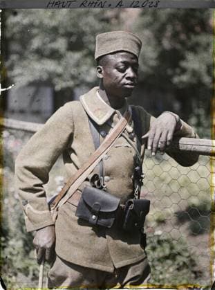 RECORD DATE NOT STATED Montreux-Vieux, Haut-Rhin, Alsace, France Dia Bagon (Senegalese. Race Bombaro Bambara ) class 1912-in Montreux Vieux , 1917 - Alsace - Paul Castelnau (photographic section of the armies) - (June) (French - ï»¿Montreux-Vieux , Haut-Rhin , Alsace , France Dia Bagon ( SÃ nÃ galais. race Bombaro bambara ) classe 1912 - Ã Montreux Vieux). Portrait, Front, colonial army, Human beings, First World War, colonial history, France, Montreux -Vieux, Dia Bagon (Senegalese. Race Bombaro) Class 1912 - in Montreux Vieux Copyright: xpiemagsx AKahnlpie020223-13563 !ACHTUNG AUFNAHMEDATUM GESCHÄTZT!