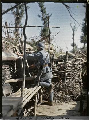 RECORD DATE NOT STATED Hirtzbach, Haut-Rhin, Alsace, first-line trench, observer , 1917 - Alsace - Paul Castelnau (photographic section of the armies) - (June) (French - ï»¿Hirtzbach , Haut-Rhin , Alsace , France TranchÃ e de premiere ligne , observateur). Work scene, forehead, trenches, hairy, Daily life, First World War, France, Hirtzbach, 1st line trench, observer Copyright: xpiemagsx AKahnlpie020223-150 !ACHTUNG AUFNAHMEDATUM GESCHÄTZT!