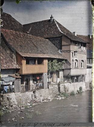 RECORD DATE NOT STATED Masevaux, Haut-Rhin, Alsace, France La Doller , 1917 - Alsace - Paul Castelnau (photographic section of the armies) - (June) (French - ï»¿Masevaux , Haut-Rhin , Alsace , France La Doller). River, home, laundry, domestic life, front, Habitat , architecture, daily life, First World War, France, Massevaux, La Doller Copyright: xpiemagsx AKahnlpie020223-13483 !ACHTUNG AUFNAHMEDATUM GESCHÄTZT!