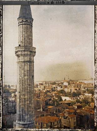 RECORD DATE NOT STATED Constantinople (current Istanbul), Turkey Panorama taken from a minaret of Aya Sofya Camii ( Holy Sophie Mosque ) to the west , 1912 - Turkey - StÃ phane Passet - (September) (French - ï»¿Constantinople ( actuelle Istanbul ) , Turquie Panorama pris d un minaret de la Aya Sofya Camii ( Â«MosquÃ e Sainte-SophieÂ» ) vers l ouest). Islam, minaret, mosque, agglomeration panorama, religious architecture, Religion , Habitat , Architecture, Turkey, Constantinople Copyright: xpiemagsx AKahnlpie020223-5056 !ACHTUNG AUFNAHMEDATUM GESCHÄTZT!