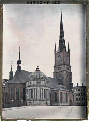 RECORD DATE NOT STATED Stockholm, Suede Vue LatÃ rale du Riddarholm Church (Eglise de Riddarholm) , 1910 - Voyage of Albert Kahn and Auguste LÃ on in Scandinavia - (August 9 - September 14) (French - ï»¿Stockholm , Suede Vue latÃ rale du Riddarholmskyrkan ( Eglise de Riddarholm )). Church, clock, bell tower, measurement instrument, religious architecture, Sciences , Techniques , Habitat , Architecture, Stockholm, Church and tombs of kings Copyright: xpiemagsx AKahnlpie020223-3075 !ACHTUNG AUFNAHMEDATUM GESCHÄTZT!