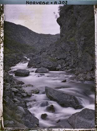 RECORD DATE NOT STATED Jotunheim, Norway a torrent , 1910 - Voyage of Albert Kahn and Auguste LÃ on in Scandinavia - (August 9 - September 14) (French - ï»¿Jotunheim , Norvege Un torrent). Mont , Mountain, watercourses, hydrography, Nature , Environment, Suede, Jotunheim Copyright: xpiemagsx AKahnlpie020223-15844 !ACHTUNG AUFNAHMEDATUM GESCHÄTZT!