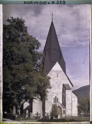 RECORD DATE NOT STATED Vos, Norway the Gothic church , 1910 - Voyage of Albert Kahn and Auguste LÃ on in Scandinavia - (August 9 - September 14) (French - ï»¿Voss , Norvege L Ã glise gothique). Church, cemetery, Christianity, bell tower, religious architecture, Religion , Habitat , Architecture, Voss, Eglise Copyright: xpiemagsx AKahnlpie020223-15872 !ACHTUNG AUFNAHMEDATUM GESCHÄTZT!