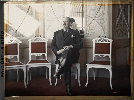 RECORD DATE NOT STATED Schevengue, The Hague, Netherlands Mr. Mosconi, Minister of Finance of Italy, at Kurhaus Hotel , 1929 - Netherlands - StÃ phane Passet - (August 17-31) (French - ï»¿Scheveningue , La Haye , Pays-Bas Monsieur Mosconi , ministre des Finances d Italie , au Kurhaus HÃ tel). Political figure, inner view, portrait, diplomacy, peace, repairs, man, Personality, Habitat , Architecture, Human Starries, International Relations, First World War, Hollande, Scheveningen, Mr Moscovici. Minister of Finance of Italy (Kurhaus Hotel) Copyright: xpiemagsx AKahnlpie020223-17662 !ACHTUNG AUFNAHMEDATUM GESCHÄTZT!
