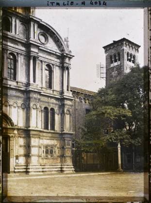 RECORD DATE NOT STATED Venice, Italy Church San Zaccaria , 1912 - Balkans, Italy - Jean Brunhes and Auguste LÃ on - (October 13 - 27) (French - ï»¿Venise , Italie Eglise San Zaccaria). Church, Christianity, Tour, Porte, Place, Middle Ages, Renaissance, Religious Architecture, Religion , Art , Habitat , Architecture, Italy, Venice Copyright: xpiemagsx AKahnlpie020223-16849 !ACHTUNG AUFNAHMEDATUM GESCHÄTZT!