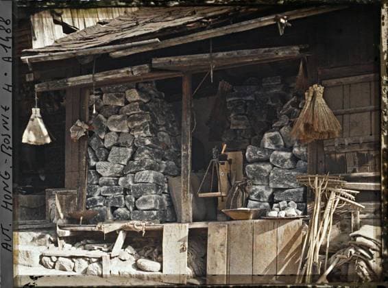 RECORD DATE NOT STATED Sarajevo, Bosnia and Herzegovina A salt shop , 1912 - Balkans, Italy - Jean Brunhes and Auguste LÃ on - (October 13 - 27) (French - ï»¿Sarajevo , Bosnie-HerzÃ govine Une boutique de sel). Shop , store, market , fair, food, window , display, Economic activity, daily life, Bosnia, Sarajevo, a salt shop Copyright: xpiemagsx AKahnlpie020223-6331 !ACHTUNG AUFNAHMEDATUM GESCHÄTZT!