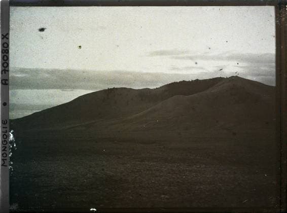 RECORD DATE NOT STATED Between Kiakhta and Ourga, TransbaÃ¯kalie Steppe and mountain landscape , 1913 - Mongolia - StÃ phane Passet - (July 6-25) (French - ï»¿Entre Kiakhta et Ourga , TransbaÃ¯kalie Paysage de steppe et de montagne). Landscape, Mont , Mountain, Nature , Environment Copyright: xpiemagsx AKahnlpie020223-1672 !ACHTUNG AUFNAHMEDATUM GESCHÄTZT!