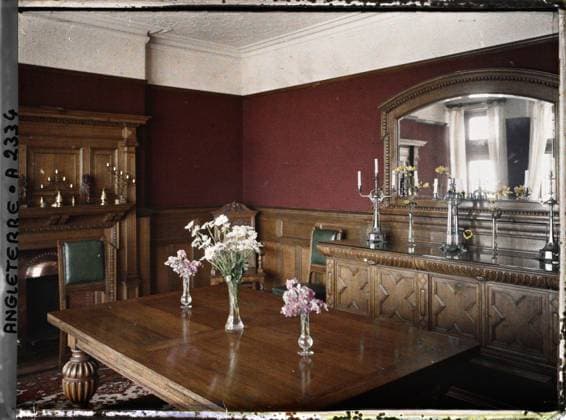 RECORD DATE NOT STATED Carbis Bay, Cornwall, England Dining Room of the Villa of Albert Kahn , 1913 - England - Auguste LÃ on - (August 28 - September 3) (French - ï»¿Carbis Bay , Cornouailles , Angleterre Salle Ã manger de la villa d Albert Kahn). Inner view, ice , glacier, furniture, flower, Habitat , Architecture, England, Carbis-Bay, dining room Copyright: xpiemagsx AKahnlpie020223-3290 !ACHTUNG AUFNAHMEDATUM GESCHÄTZT!