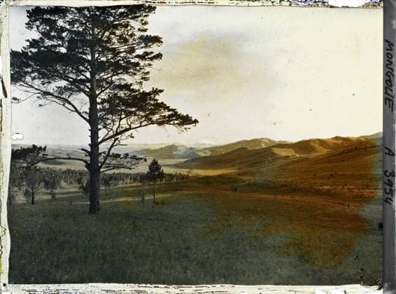 RECORD DATE NOT STATED Between Kiakhta and Ourga, TransbaÃ¯kalie, Mongolia seen from a valley and mountain ranges , 1913 - Mongolia - StÃ phane Passet - (July 6-25) (French - ï»¿Entre Kiakhta et Ourga , TransbaÃ¯kalie , Mongolie Vue d une vallÃ e et de chaines de montagne). Landscape, mont , mountain, pine, Nature , Environment, Landscape Copyright: xpiemagsx AKahnlpie020223-1565 !ACHTUNG AUFNAHMEDATUM GESCHÄTZT!