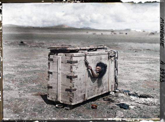 RECORD DATE NOT STATED Ourga, Mongolia the torture of a woman condemned to death for adultery , 1913 - Mongolia - StÃ phane Passet - (July 6-25) (French - ï»¿Ourga , Mongolie Le supplice d™une femme condamnÃ e Ã mort pour adultere). Woman, justice, exists in high definition, torture, punishment, prisoner, dilapidation , insalubrity, Human beings, company, HD, housing , architecture, Ourga, woman with a torture Copyright: xpiemagsx AKahnlpie020223-1587 !ACHTUNG AUFNAHMEDATUM GESCHÄTZT!