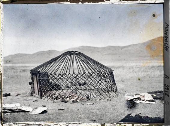 RECORD DATE NOT STATED Around Ourga, Mongolia a yurt frame surrounded by debris , 1913 - Mongolia - StÃ phane Passet - (July 6-25) (French - ï»¿Aux environs d Ourga , Mongolie Une charpente de yourte entourÃ e de dÃ bris). Yurt, exists in high definition, housing, HD , Habitat , Architecture, The frame of a yurt Copyright: xpiemagsx AKahnlpie020223-1569 !ACHTUNG AUFNAHMEDATUM GESCHÄTZT!