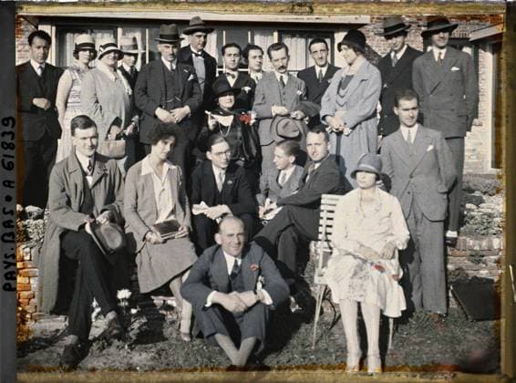 RECORD DATE NOT STATED The Hague, the Netherlands Group of journalists from all countries , 1929 - Netherlands - StÃ phane Passet - (August 17-31) (French - ï»¿La Haye , Pays-Bas Groupe de journalistes de tous pays). Group portrait, diplomacy, press, journalism, peace, repairs, Human beings, international relations, registration , information, First World War, Hollande, The Hague, group of journalists from all countries Copyright: xpiemagsx AKahnlpie020223-17677 !ACHTUNG AUFNAHMEDATUM GESCHÄTZT!