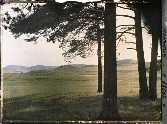 RECORD DATE NOT STATED Between Kiakhta and Ourga, TransbaÃ¯kalie, Mongolia Steppe landscape , 1913 - Mongolia - StÃ phane Passet - (July 6-25) (French - ï»¿Entre Kiakhta et Ourga , TransbaÃ¯kalie , Mongolie Paysage de steppe). Landscape, mont , mountain, pine, water body, Nature , Environment Copyright: xpiemagsx AKahnlpie020223-1644 !ACHTUNG AUFNAHMEDATUM GESCHÄTZT!