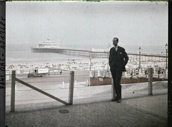 RECORD DATE NOT STATED Schevengue, The Hague, the Netherlands the secretary of the Serbian Legation , 1929 - Netherlands - StÃ phane Passet - (August 17-31) (French - ï»¿Scheveningue , La Haye , Pays-Bas Le secrÃ taire de la lÃ gation serbe). Sea , ocean, political figure, worldly entertainment, portrait, diplomacy, peace, repairs, man, Personality, entertainment, human beings, international relations, First World War Copyright: xpiemagsx AKahnlpie020223-17853 !ACHTUNG AUFNAHMEDATUM GESCHÄTZT!