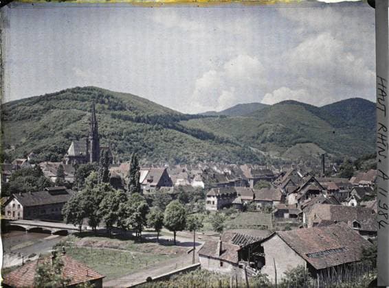 RECORD DATE NOT STATED Thann, Haut-Rhin, Alsace, France General view , 1917 - Alsace - Paul Castelnau (photographic section of the armies) - (June) (French - ï»¿Thann , Haut-Rhin , Alsace , France Vue gÃ nÃ rale). Ruins, front, agglomeration panorama, First World War, Habitat , Architecture, France, Thann, general view Copyright: xpiemagsx AKahnlpie020223-13522 !ACHTUNG AUFNAHMEDATUM GESCHÄTZT!