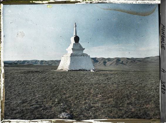 RECORD DATE NOT STATED Ourga, Mongolia a suvraga or stored with the mountain north of Ourga at the bottom, , 1913 - Mongolia - StÃ phane Passet - (July 6-25) (French - ï»¿Ourga , Mongolie Un suvraga ou stÃ»pa avec au fond , la montagne situÃ e au nord d Ourga). Landscape, Buddhism, Mont , Mountain, Tibetan rite Buddhism, exists in high definition, religious architecture, Nature , Environment, Religion, HD, Habitat , Architecture, Ourga, the sacred hill Copyright: xpiemagsx AKahnlpie020223-1595 !ACHTUNG AUFNAHMEDATUM GESCHÄTZT!