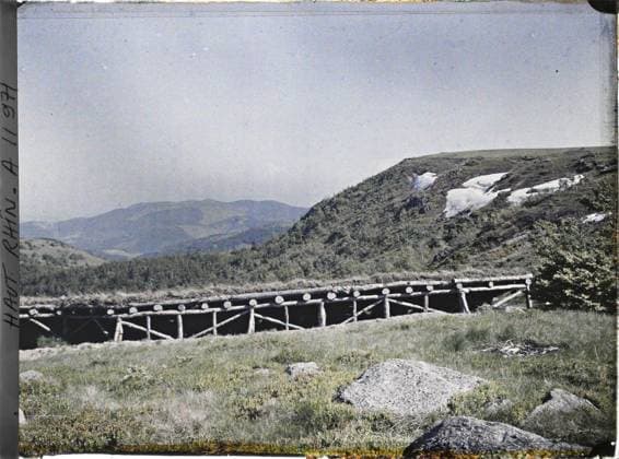 RECORD DATE NOT STATED Haut-Rhin, Alsace, France northern flank of the ball of Alsace , shelters for skirmishers , 1917 - Alsace - Paul Castelnau (photographic section of the armies) - (June) (French - ï»¿Haut-Rhin , Alsace , France Flanc nord du Ballon d Alsace , abris pour tirailleurs). Border, front, First World War, France, Ballon d Alsace, northern flank of the balloon, Arbis sic for skirmishers Copyright: xpiemagsx AKahnlpie020223-13506 !ACHTUNG AUFNAHMEDATUM GESCHÄTZT!