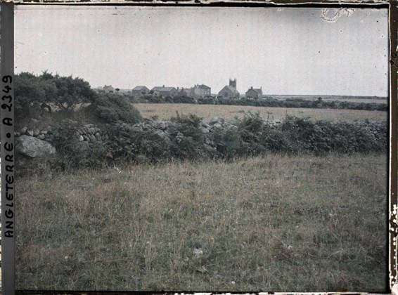 RECORD DATE NOT STATED Cornwall, England partial view of the city , 1913 - England - Auguste LÃ on - (August 28 - September 3) (French - ï»¿Cornouailles , Angleterre Vue partielle de la ville). Snaufraged image, agglomeration panorama, Habitat , Architecture Copyright: xpiemagsx AKahnlpie020223-3309 !ACHTUNG AUFNAHMEDATUM GESCHÄTZT!
