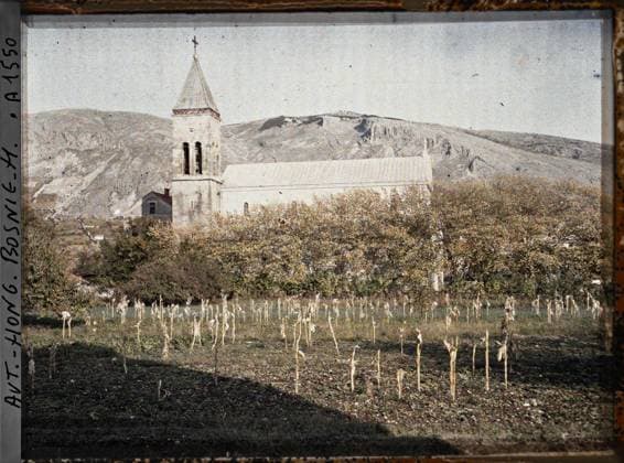 RECORD DATE NOT STATED Mostar, Bosnia and Herzegovina Church , 1912 - Balkans, Italy - Jean Brunhes and Auguste LÃ on - (October 13 - 27) (French - ï»¿Mostar , Bosnie-HerzÃ govine Eglise). Church, Christianity, Bell tower, Middle Ages, religious architecture, Religion , Art , Habitat , Architecture, Bosnia, Mostar, Christian Church Copyright: xpiemagsx AKahnlpie020223-6381 !ACHTUNG AUFNAHMEDATUM GESCHÄTZT!