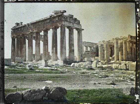 RECORD DATE NOT STATED Athens, Greece on the Acropolis, the Parthenon. Overall view (with the remains of the outdoor colonnade) on the east side (that of pronaos or entrance gate) , 1913 - Balkans, Italy - Jean Brunhes and Auguste LÃ on - (September - October 23) (French - ï»¿Athenes , Grece Sur l Acropole , le ParthÃ non. Vue d ensemble ( avec les vestiges de la colonnade extÃ rieure ) du cÃ tÃ est ( celui du Pronaos ou portique d entrÃ e )). Temple, archaeological vestige, column, Greco-Roman polytheism, Antiquity, religious architecture, Habitat , Architecture , Religion , Art, Greece, Athens, still the parthenon seen from the north: the colonnade and the face of the entrance Copyright: xpiemagsx AKahnlpie020223-4355 !ACHTUNG AUFNAHMEDATUM GESCHÄTZT!