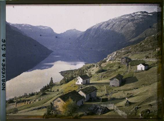 RECORD DATE NOT STATED Horda, Norway the village of Horda and Lake Roldalsvatnet , 1910 - Voyage of Albert Kahn and Auguste LÃ on in Scandinavia - (August 9 - September 14) (French - ï»¿Horda , Norvege Le village de Horda et le lac Roldalsvatnet). Landscape, Mont , Mountain, Agriculture , Breeding, exists in high definition, watercourse, rural architecture, hydrography, agglomeration panorama, Nature , Environment, Economic Activity, HD, Habitat , Architecture, Route de Wried fond Ã ird Cascade Copyright: xpiemagsx AKahnlpie020223-15522 !ACHTUNG AUFNAHMEDATUM GESCHÄTZT!