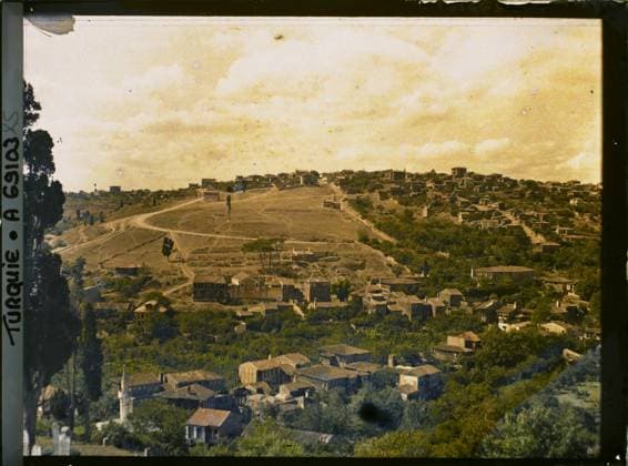 RECORD DATE NOT STATED Constantinople (current Istanbul), Turkey Okmeydani hill , 1912 - Turkey - StÃ phane Passet - (September) (French - ï»¿Constantinople ( actuelle Istanbul ) , Turquie La colline de l Okmeydani). Agglomeration panorama, Habitat , Architecture Copyright: xpiemagsx AKahnlpie020223-18810 !ACHTUNG AUFNAHMEDATUM GESCHÄTZT!