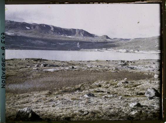 RECORD DATE NOT STATED Fine, Norway Le Lac Finsevatnet , 1910 - Voyage of Albert Kahn and Auguste LÃ on in Scandinavia - (August 9 - September 14) (French - ï»¿Finse , Norvege Le lac Finsevatnet). Landscape, mont , mountain, exists in high definition, lake , pond, ice , glacier, hydrography, Nature , Environment, HD, Finnish, Finse Copyright: xpiemagsx AKahnlpie020223-15537 !ACHTUNG AUFNAHMEDATUM GESCHÄTZT!