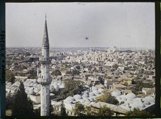 RECORD DATE NOT STATED Constantinople (current Istanbul), Turkey Panorama taken from a minaret of the Süleymaniye Camii ( Mosque of Sultan Soliman the Magnificent ) towards the west with on the left, Bozdogan Kemeri (the Aqueduct of Valens in French) and, on the right , Fatih Mehmet Camii ( Mosque of Mehmet the Conqueror ) , 1912 - Turkey - StÃ phane Passet - (September) (French - ï»¿Constantinople ( actuelle Istanbul ) , Turquie Panorama pris d un minaret de la Süleymaniye Camii ( Â«mosquÃ e du Sultan Soliman le MagnifiqueÂ» ) vers l ouest avec Ã gauche , Bozdogan Kemeri ( l aqueduc de Valens en francais ) et , Ã droite , la Fatih Mehmet Camii ( Â«mosquÃ e de Mehmet le ConquÃ rantÂ» )). Islam, minaret, aqueduct, hydraulic installation, mosque, agglomerat Copyright: xpiemagsx AKahnlpie020223-18819 !ACHTUNG AUFNAHMEDATUM GESCHÄTZT!