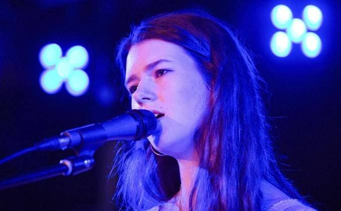 Singer - Songwriterkonzert im Maxus, in Gladbeck *** NUR FÜR REDAKTIONELLE ZWECKE *** EDITORIAL USE ONLY ***<p>Sängerin Julika Elizabeth performte am Samstag, 01.12.2018 beim Singer - Songwriterkonzert im Maxus. Deutschland NRW Gladbeck Copyright: LutzxvonxStaegmann *** Singer songwriter concert at Max, in Gladbeck *** ONLY FOR EDITORIAL PURPOSE *** EDITORIAL USE ONLY *** P Singer Julika Elizabeth perform on Saturday, 01 12 2018 at Singer songwriter concert at Maxus Germany NRW Gladbeck Copyright LutzxvonxStaegmann Copyright: LutzxvonxStaegmann doc730pteb46eoywnn3kah EDITORIAL USE ONLY